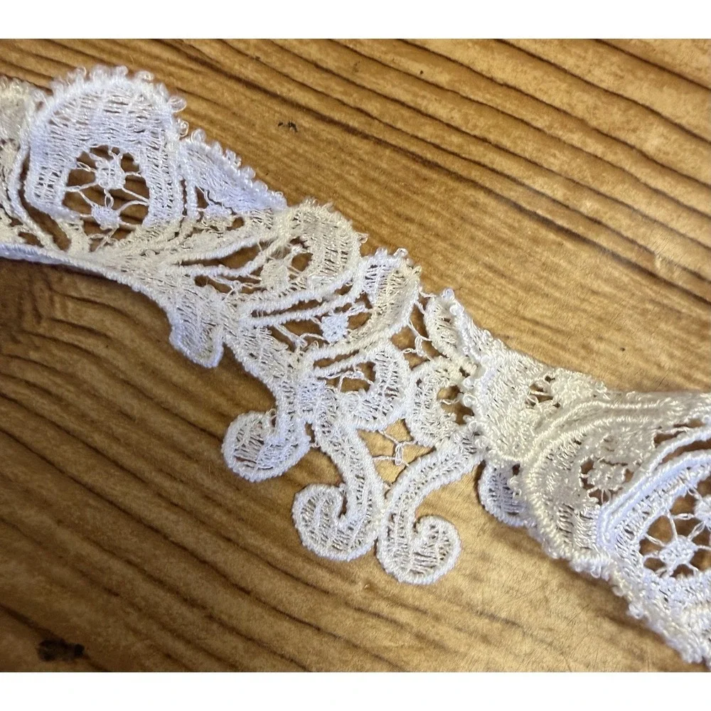 Vtg White Lace Applique Embellishments‎ Fashion Bridal 3 Pieces Flowers Floral